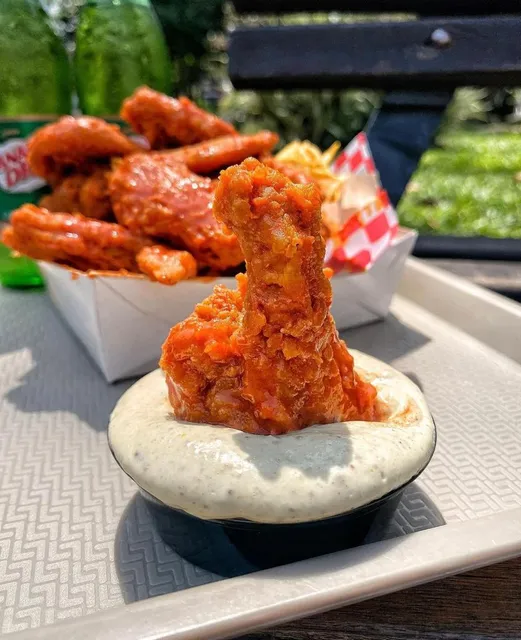 La Chickeneria - Parque del Triangulo