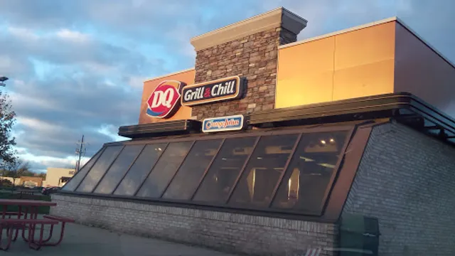 Dairy Queen Grill & Chill