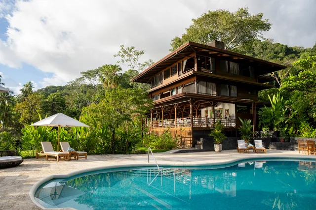 Playa Cativo Lodge