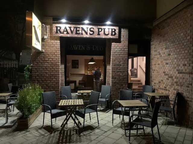 Ravens Pub