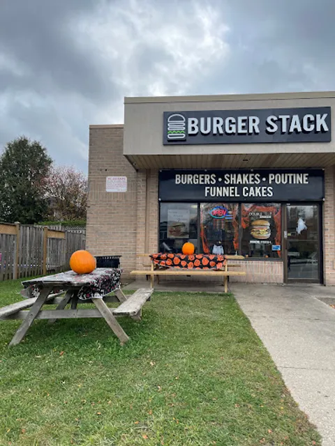 Burger Stack - smashburgers