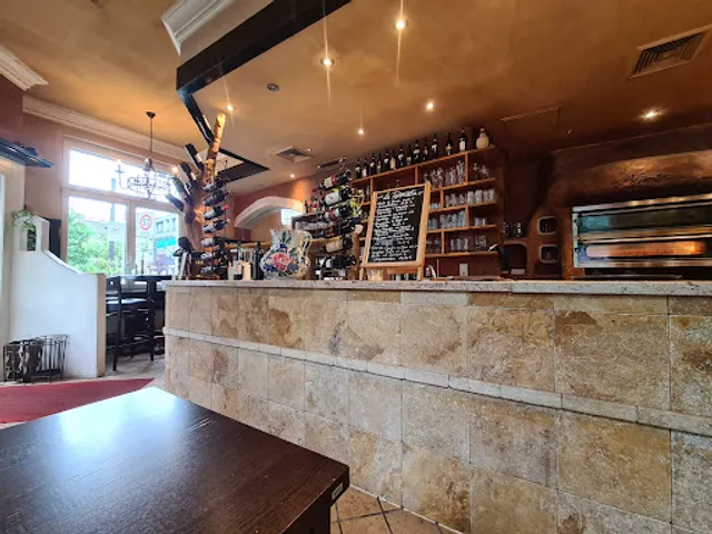 La Fermata Bonn Ristorante-Pizzeria