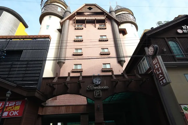 Cheonan Business Hotel