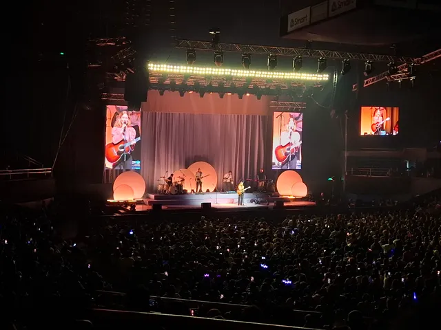 Smart Araneta Coliseum