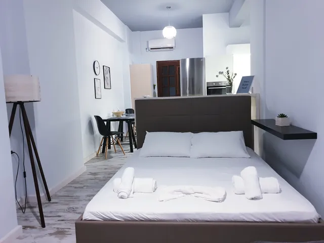 Anastasis garden room