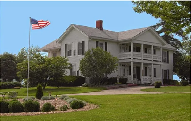 Belle Aire Mansion Guest House