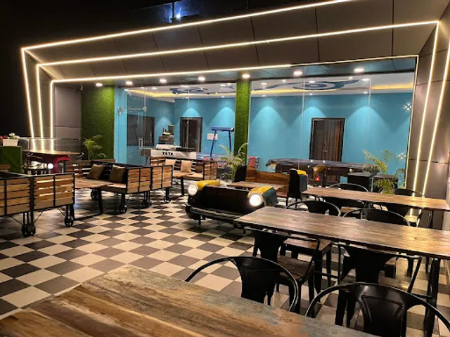 ARORA'S RESTROBAR - FAMILY FRIENDLY | BEST PUNJABI FOOD | BEST RESTAURANT IN AJMER | BEST ROOFTOP RESTROBAR | PARTY PLACE