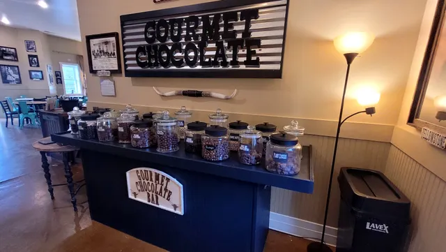 Southern Sugar Saloon