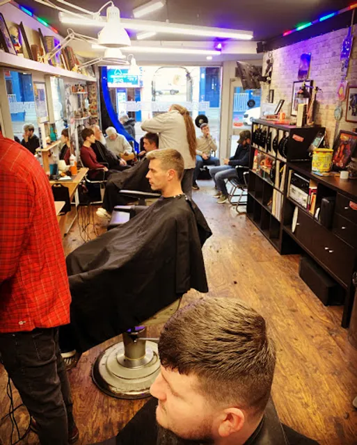 Razorhead Barbers ( Bournemouth Barber )
