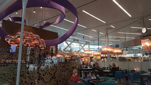 Bubbles Seafood & Wine Bar