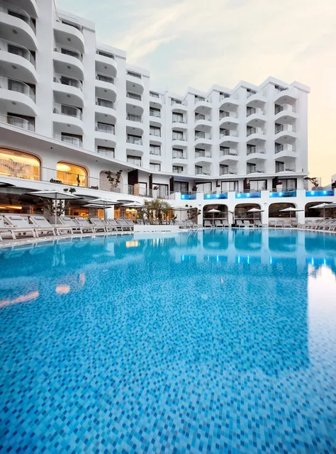 Lalila Blue Suites 5 Star