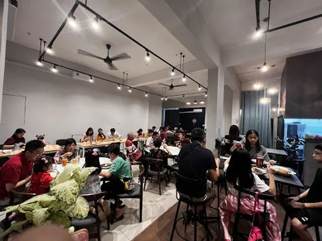 Em Teerak (Thai Restaurant in Kota Damansara)