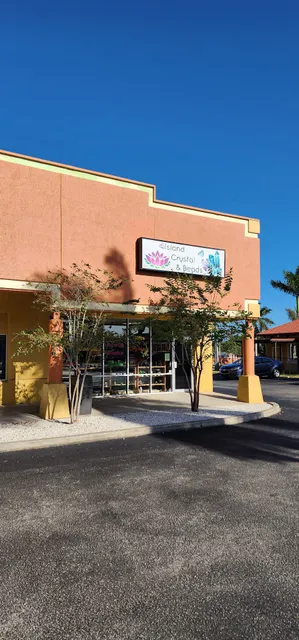 Island Crystal And Bead