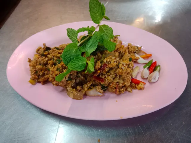 มณฑลอีสาน อาหารไทย