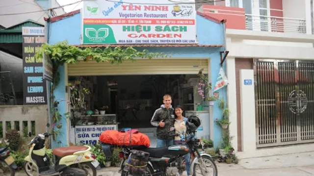 Yen Ninh vegetarian restaurant