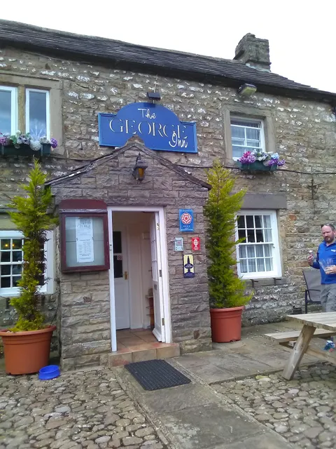 The George Inn