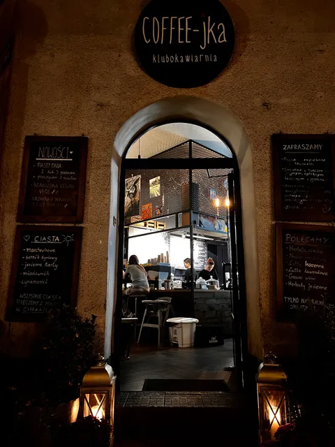 Coffee-jka Plebiscytowa 21