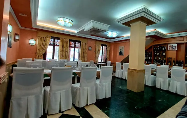 Hostal-Restaurante Ruta del Sur S.L.