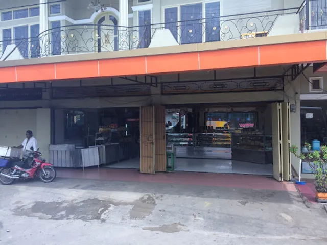 Maros bread Setia Kawan