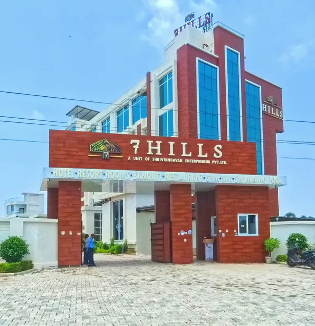 7 Hills Hotel & Resort
