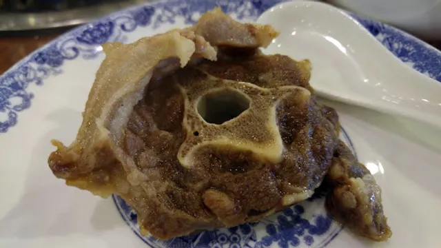 Laiyiguo Lamb Spine Hot Pot Hot Pot Hongkou Shop