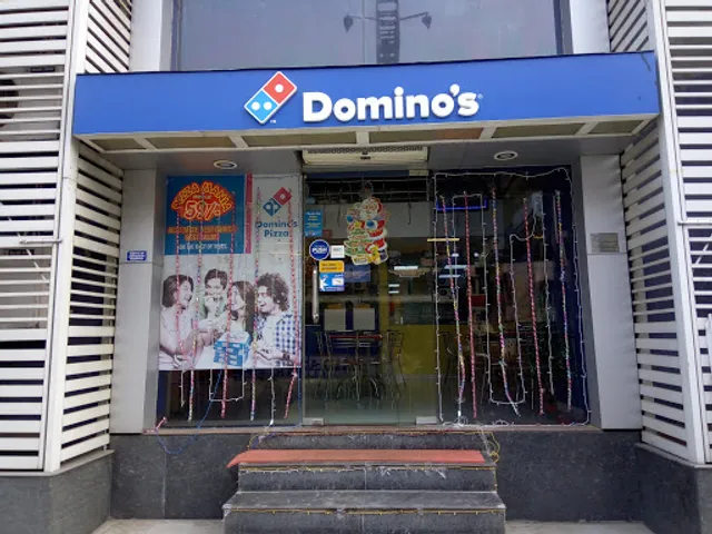 Domino's Pizza | Khudiram Bose Sarani, Kolkata