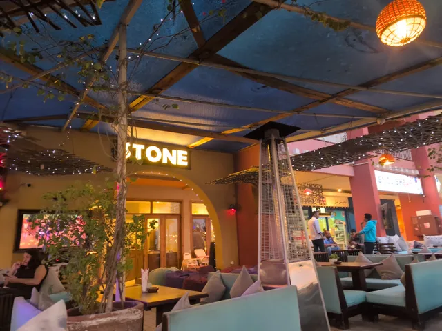 Stone Restaurant & Bar
