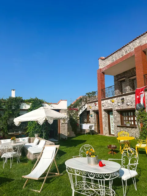 Gülnar Sultan Taş Konak