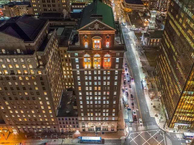 Stark Office Suites Hartford - The Stark Building