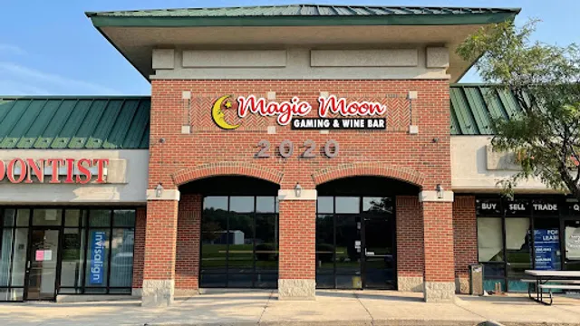 Magic Moon Gaming & Wine Bar