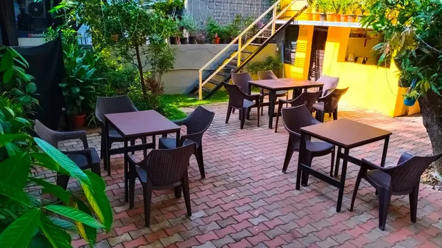 The Garden Cafe by Harrington Room