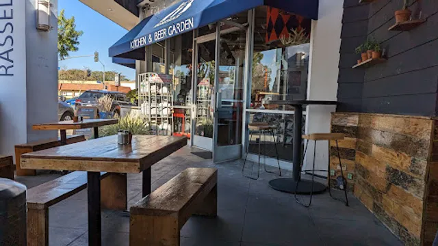 Rasselbock Kitchen & Beer Garden