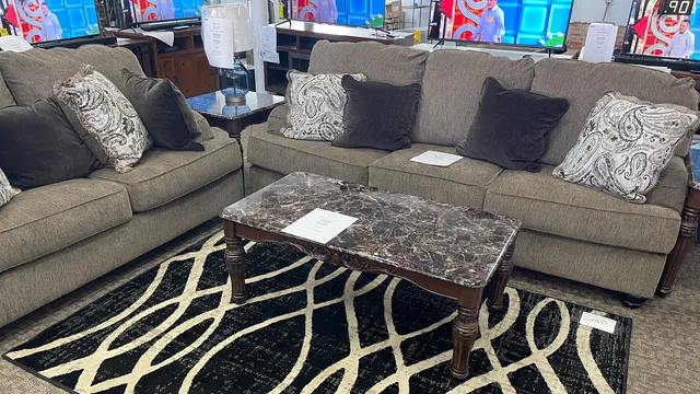 Bert's Rentals & Sales, Inc (Wood River)