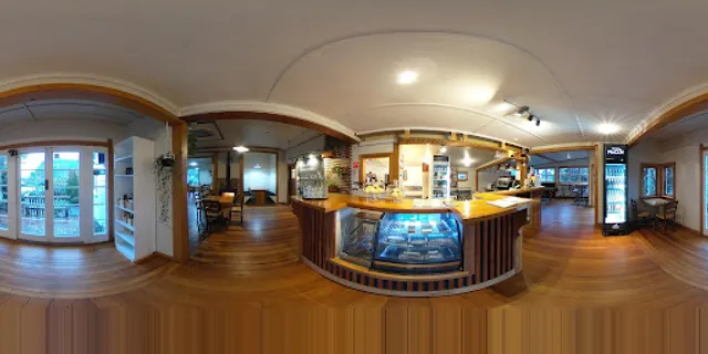 Frank's eatery & bar