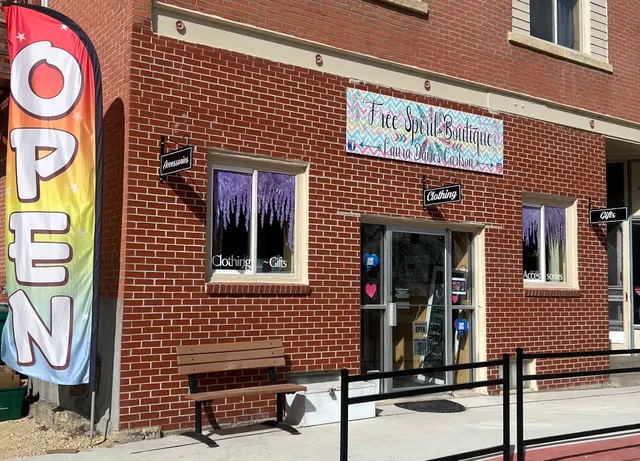 Free Spirit Boutique by Laura Davies Carlson