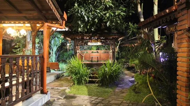 Cokro Hinggil Yogyakarta