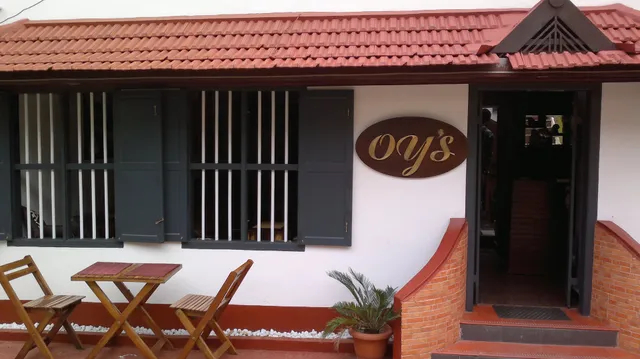 Oy's in Restaurant with Home Stay