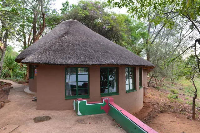 Shiluvari Lakeside Lodge