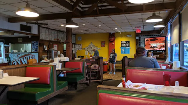 Wings & More Restaurant