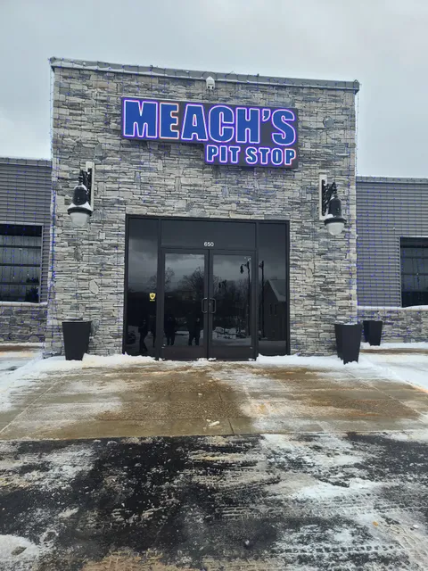 Meach's Pit Stop