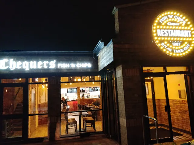 Chequers Riverside