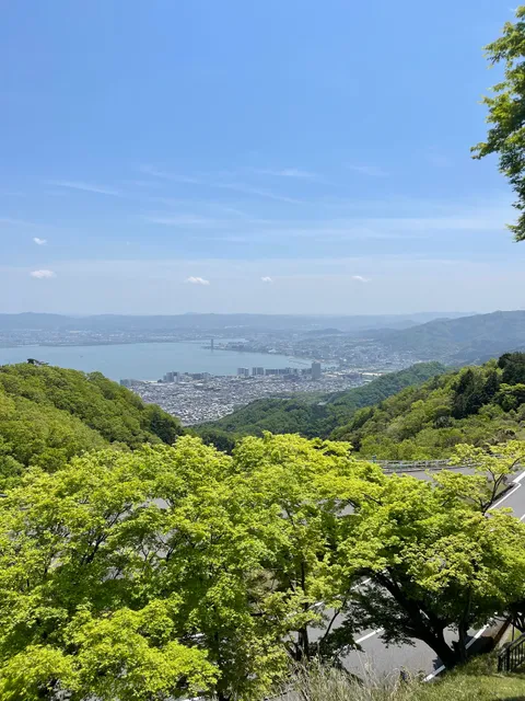 Okuhiei Driveway (South End)