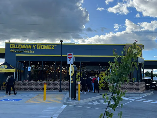 Guzman y Gomez - Orange