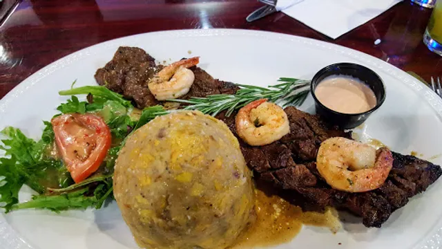 809 Sports Bar and Lounge