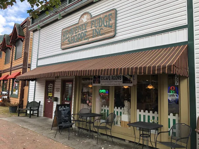 Heavenly Fudge Cherokee