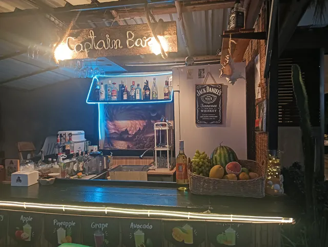 Captain Bar
