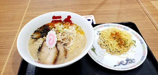 横浜家系ラーメン 吉岡家 ゆめタウン出雲店