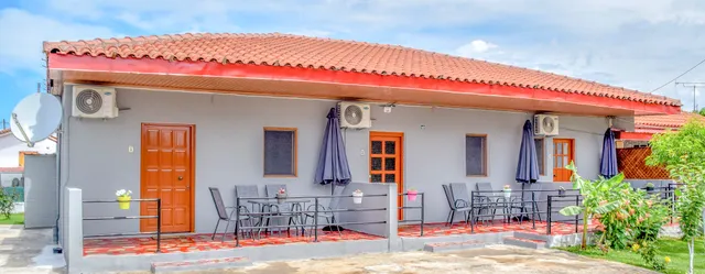 Rose Garden Apartments