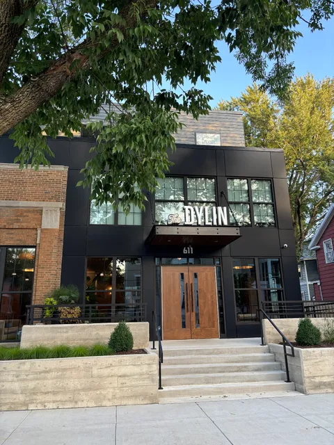 The Dylin by Mint House