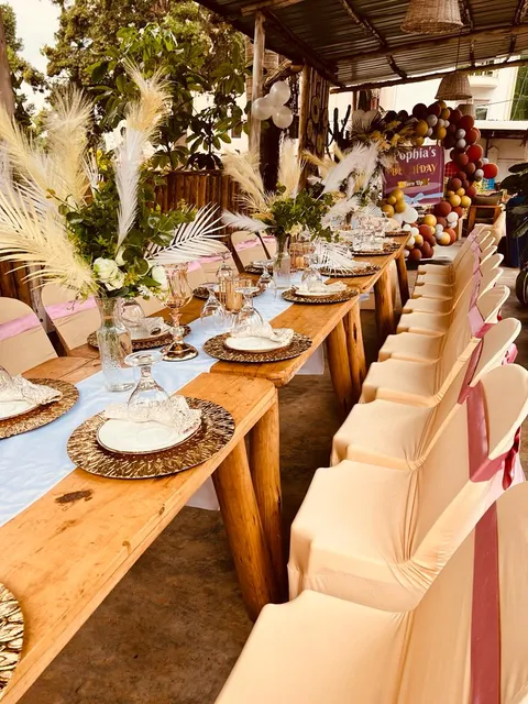 Red Basket Restaurant